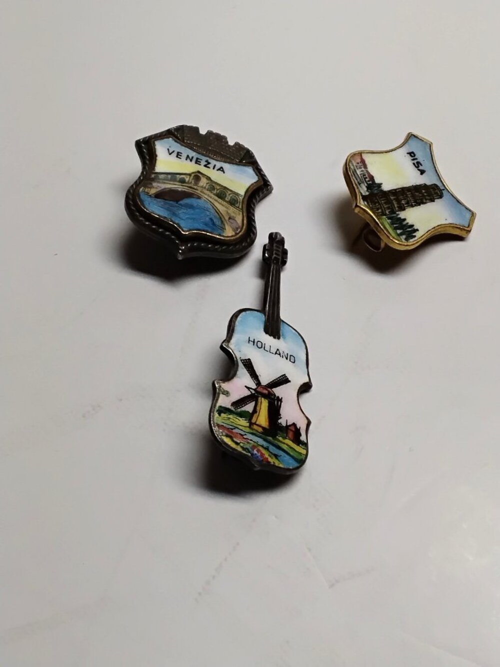 Vtg. 3 European Souvenir Enamel Pin Venice, Pisa, Holland Violin Shield ster.925